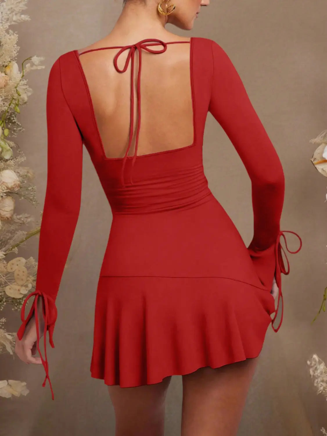 Women’s sexy European and American style dress autumn and winter V-neck backless design short skirt