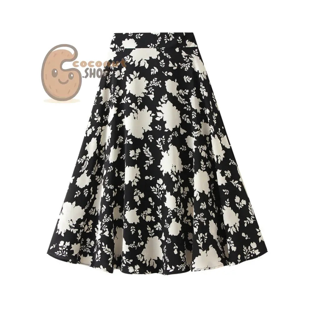 French Retro Floral A-Line skirt: Green Large Flowers - Black