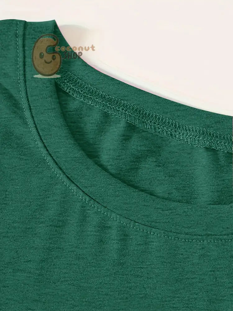 Noël Christmas Sweater – Cozy, Chic & Full of Holiday Sparkle