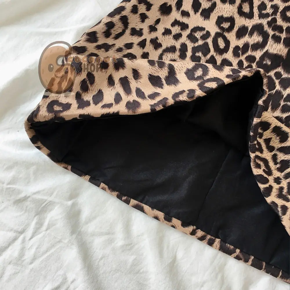 Roar into Style: Unleash Your Inner Wild with Sexy Leopard Mini Skirt – Your 2018 Streetwear Statement!