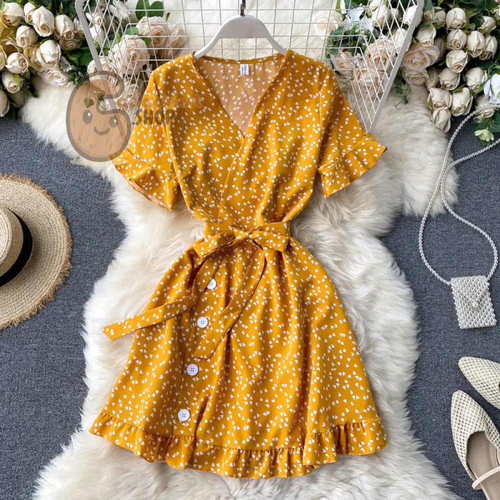 Sweet Love Trumpet Sleeve Lace Waist Short First Love Dress - Yellow